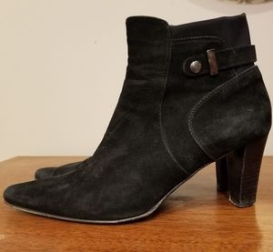 Aquatalia boots size 8